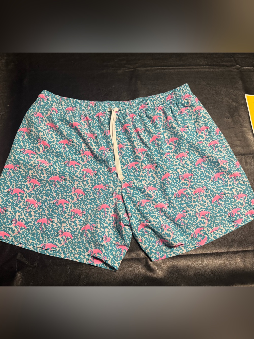 Chubbies XXL Blue and Pink Flamingo Print Shorts (5.5”)
